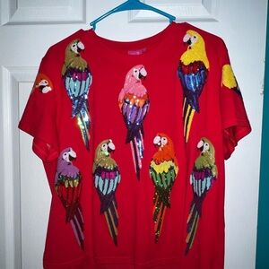 Queen of Sparkles Parrot Tee
